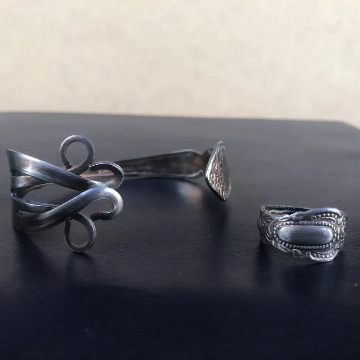 フォークバングル　スプーンリングセット フォークバングル スプーンリング セット vintage加工 - メルカリ