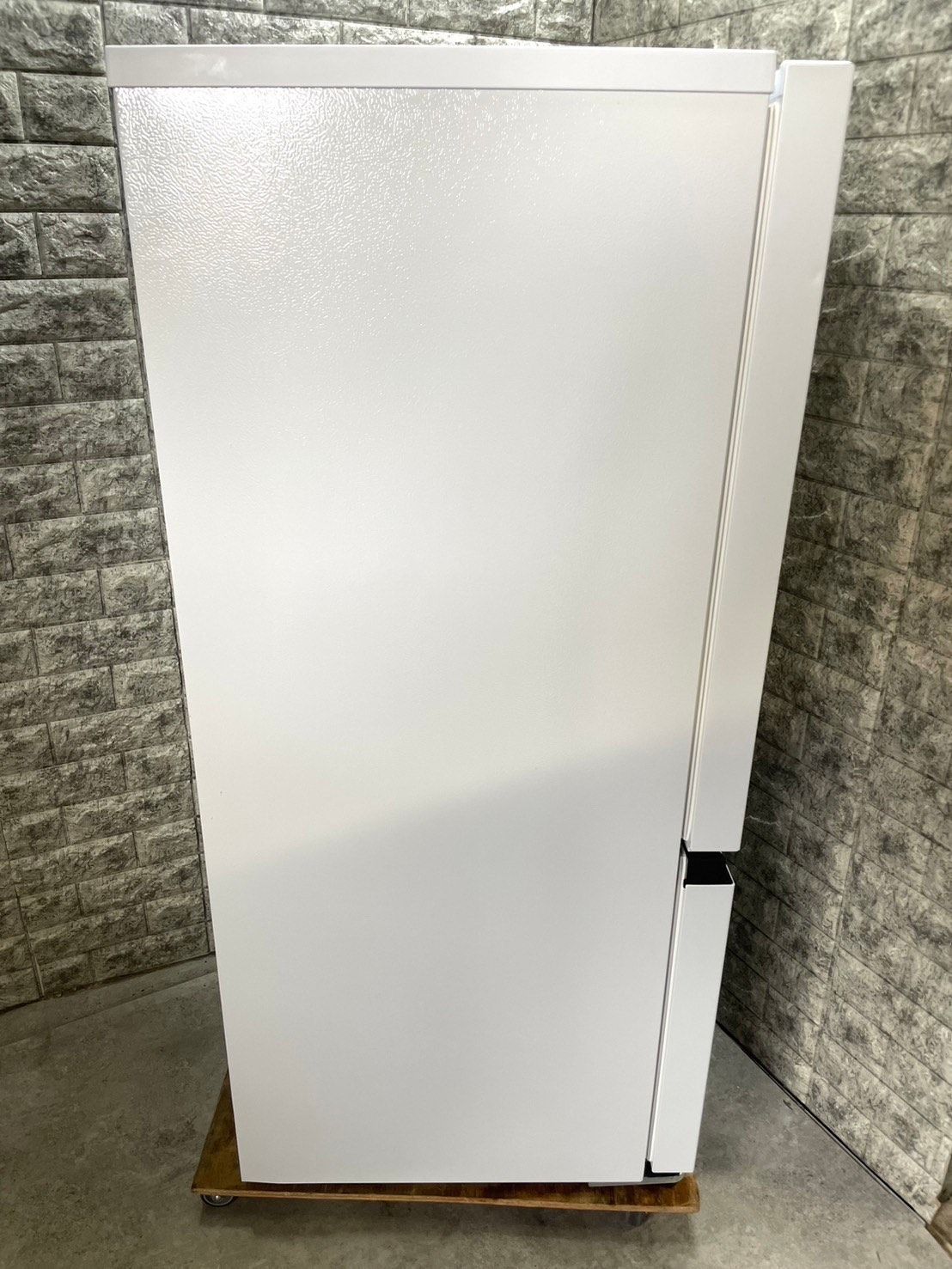 大阪送料無料☆3か月保障付き☆冷蔵庫☆2022年☆ハイセンス☆2ドア  