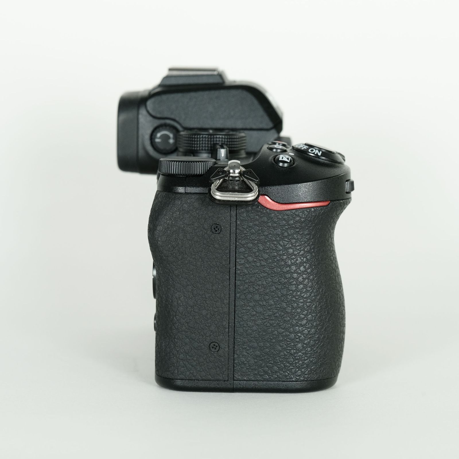 美品｜シャッター数2,050回] Nikon Z50 [ボディ] / ニコンZマウント