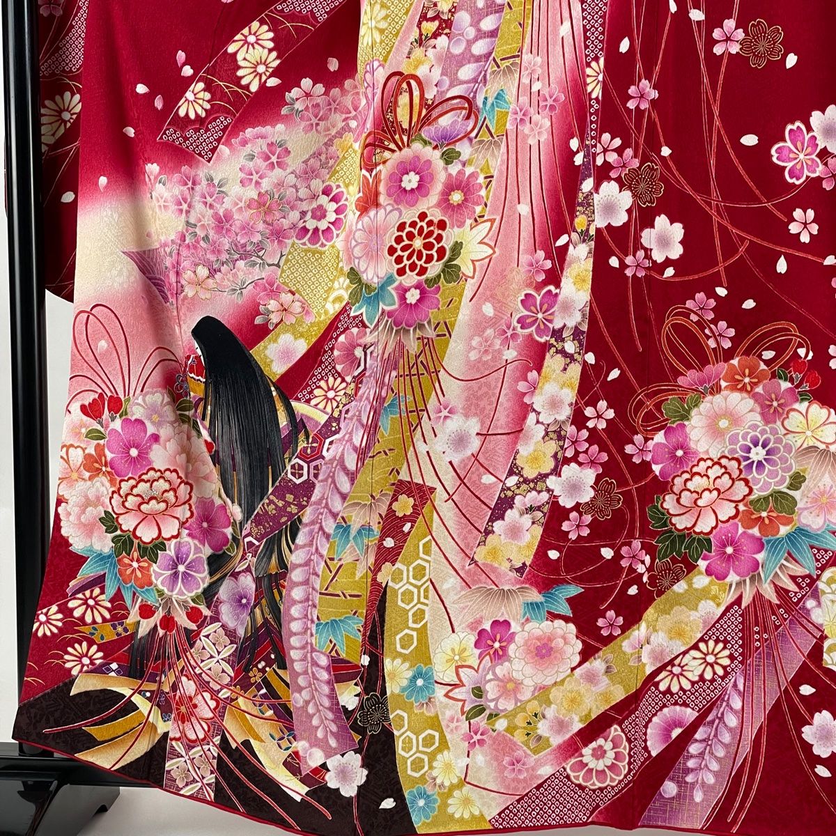 振袖 身丈160.5cm 裄丈67.5cm L 袷 姫 花束 金銀糸 金彩 赤 正絹 美品  