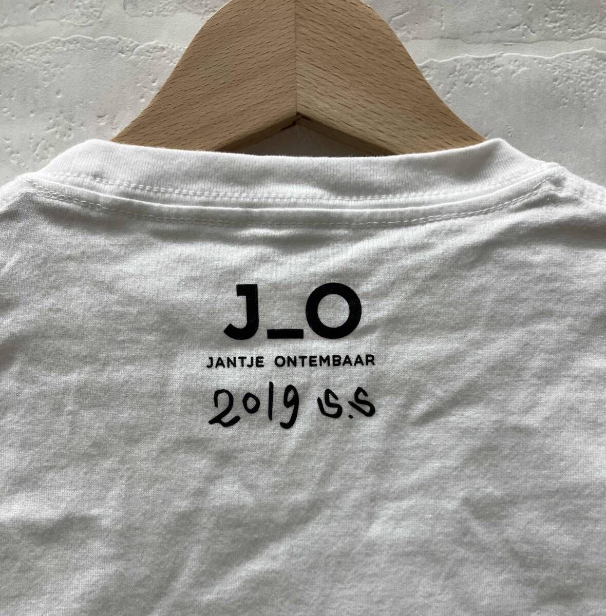 JANTJE_ONTEMBAAR ヤンチェオンテンバール　Tシャツ ヤンチェオンテンバールJ_O ORIGINAL Tシャツ