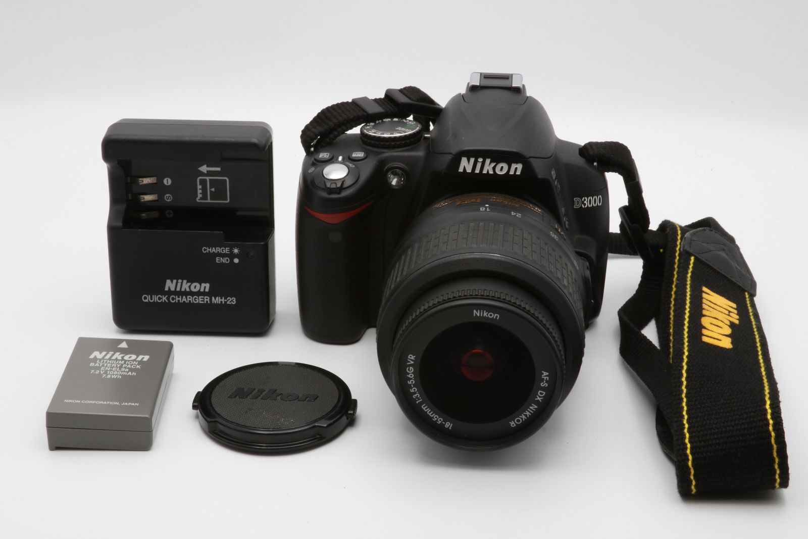 完動品】Nikon D3000 AF-S DX 18-55mm レンズセット