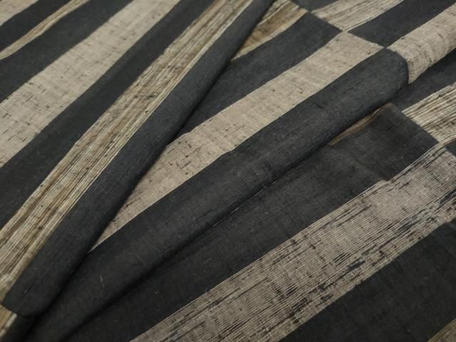 上質な紬 横段文