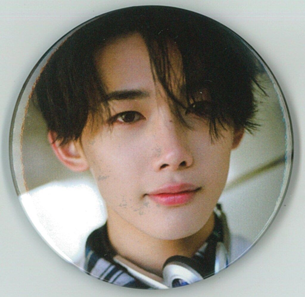 &TEAM■D'PARTMENT■缶バッジ■9個■【新品・未開封】【匿名発送】 匿名配送】 &TEAM 缶バッジ、プレミアムサインフォト TAKI