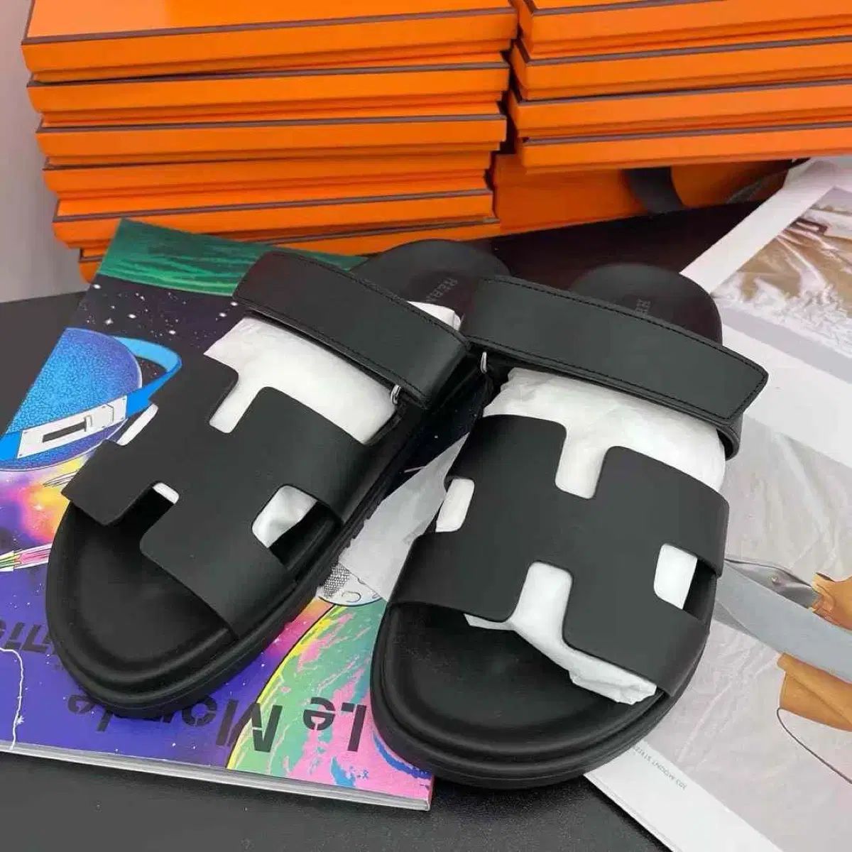 年代物レトロ品オブジェ 木製 平吊和太鼓 直径約40cm スタンド付き 昔