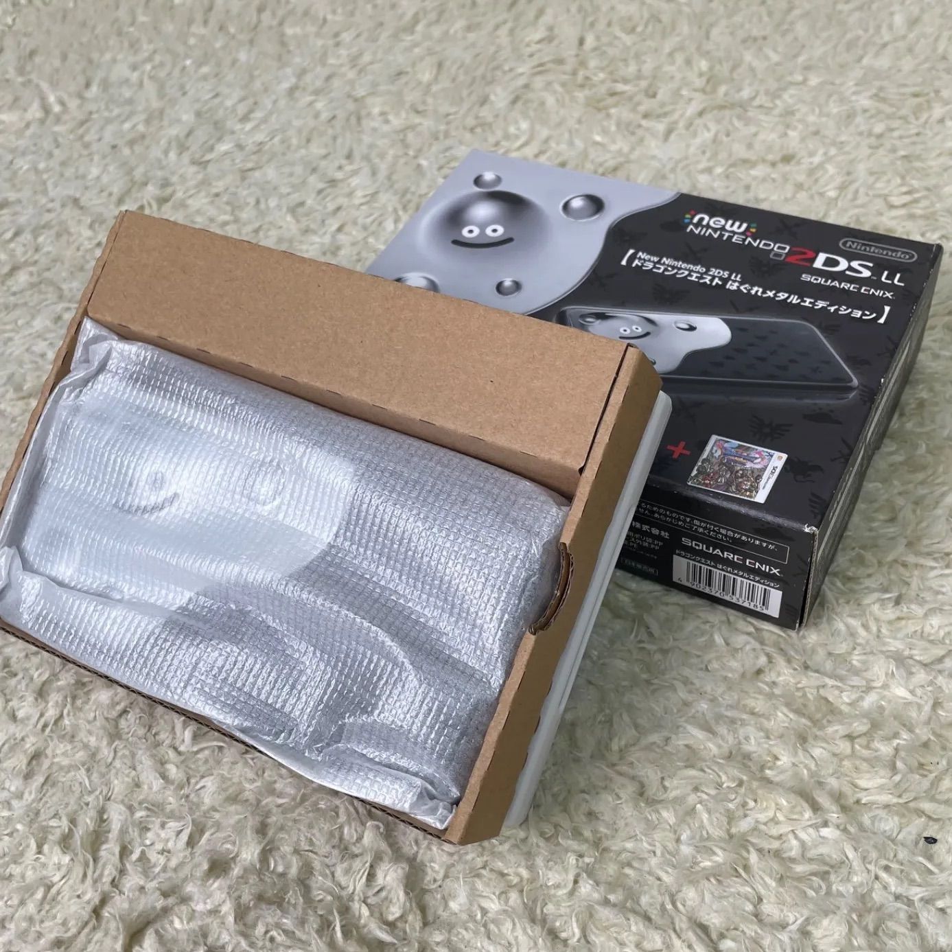 美品】 new 2DS LL ドラゴンクエスト はぐれメタルエディション - メルカリ