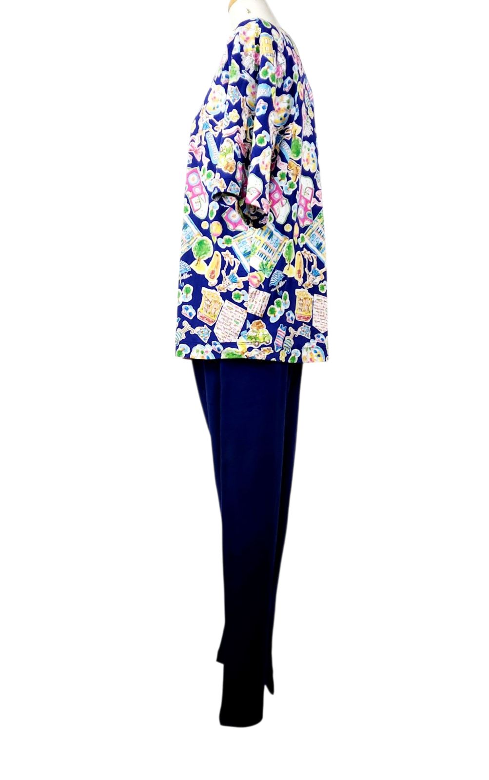 鴨居羊子 TUNIC