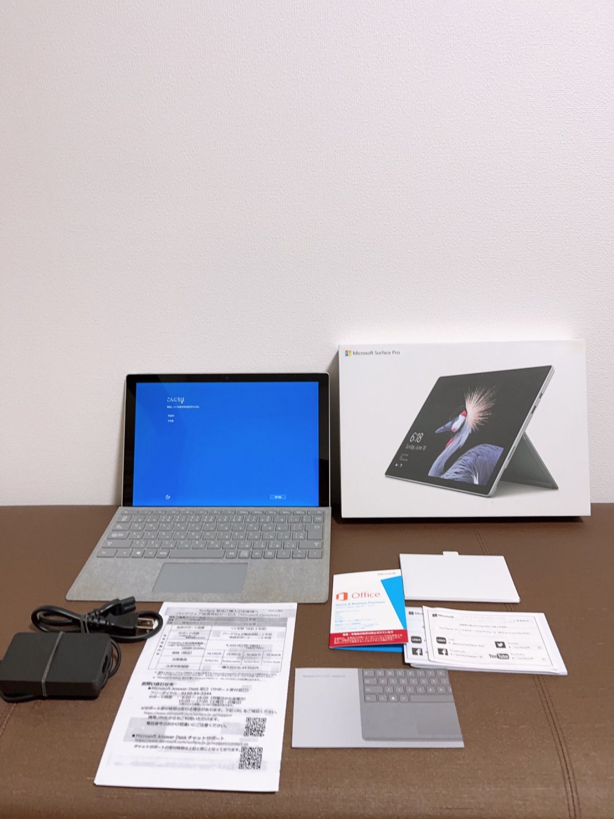 美品】Surface Pro Core i5 FJT-00014 - メルカリ