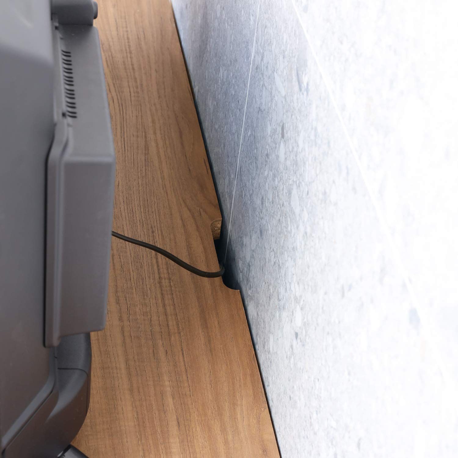 おしゃれなダークブラウンの木目調 テレビボード