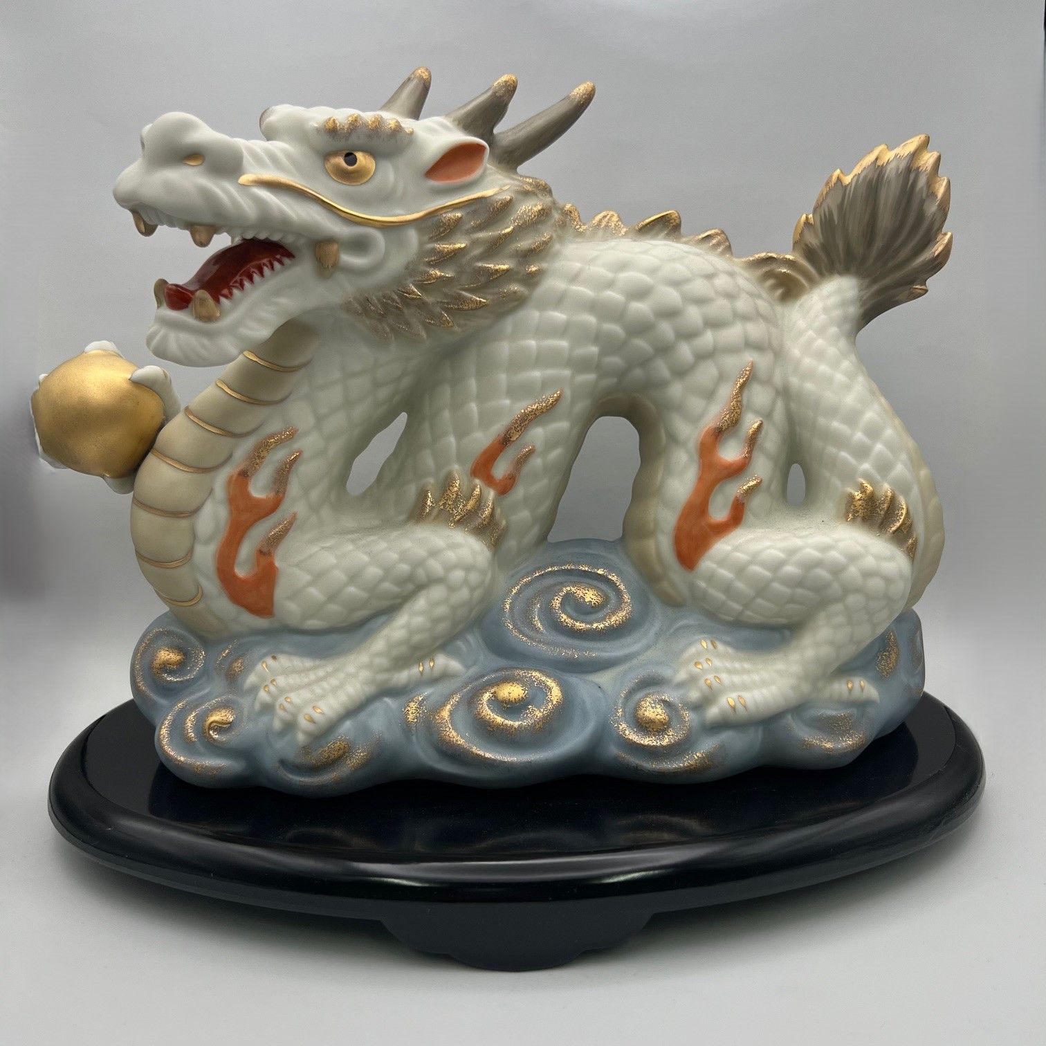 龍置物（室町招福辰（天翔龍）- 薬師窯 -） 龍置物（室町招福辰（天翔龍）- 薬師窯 -） Amazon.co.jp: 薬師