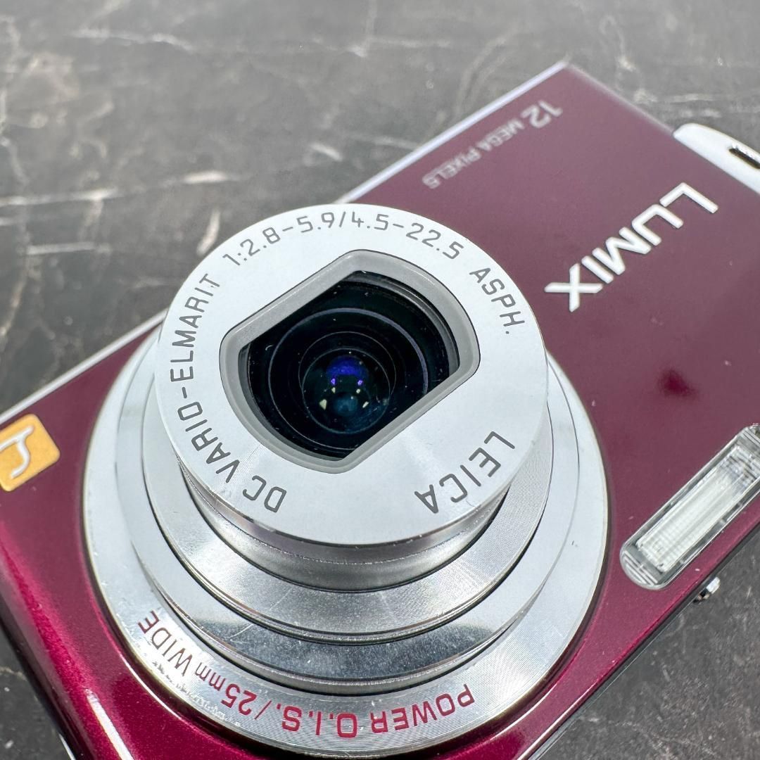 コンデジ カメラ