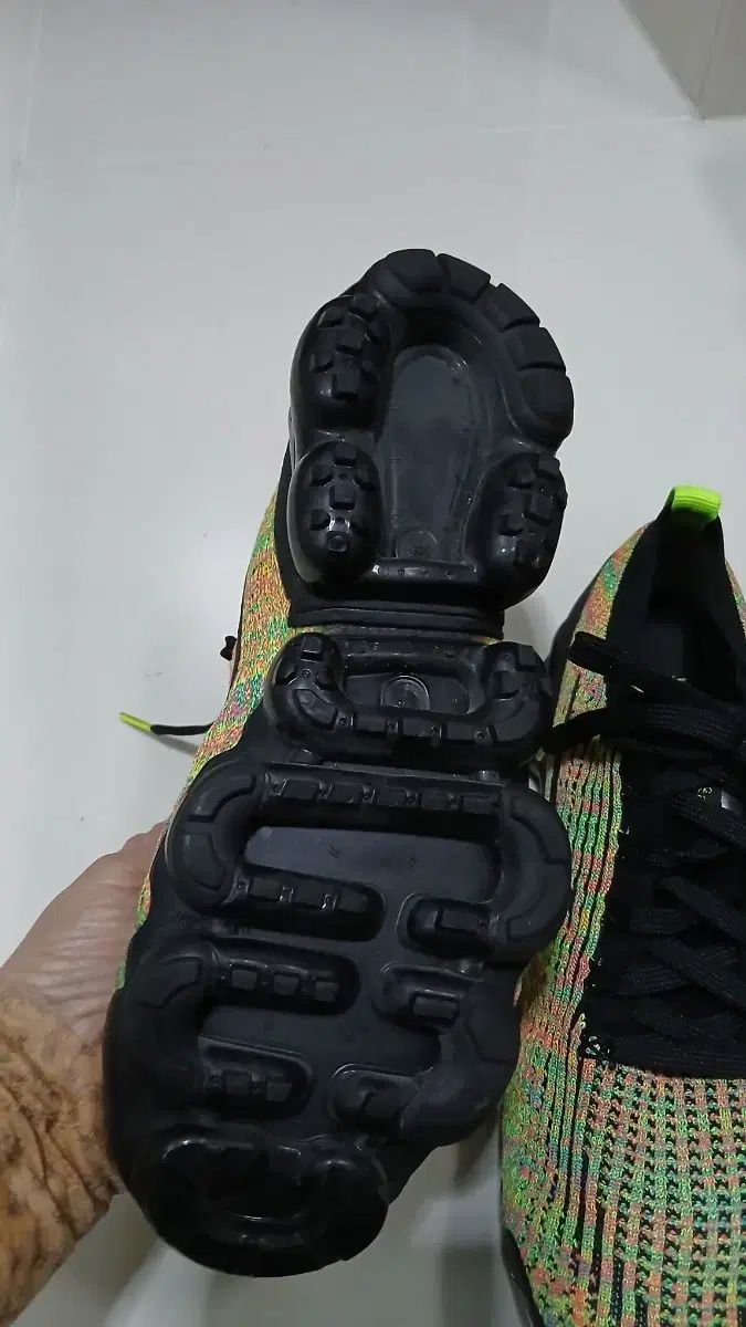 ナイキ VaporMax Flyknit マルチ スニーカー