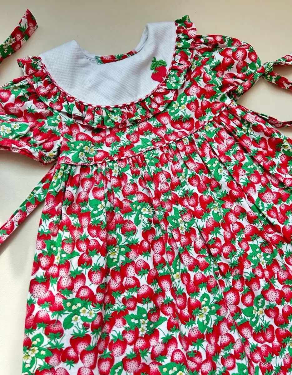 アメリカンヴィンテージ 女の子服 ワンピース ストロベリーバンプ