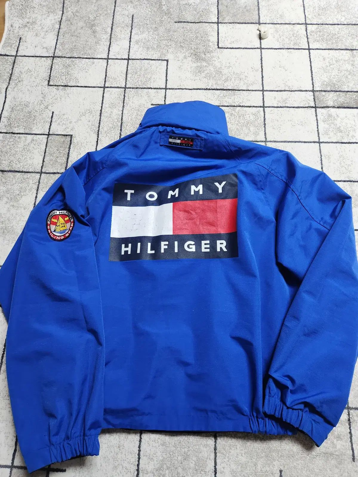 Tommy Hilfiger トミーヒルフィガー 羊ギア リバーシブル ジャケット サイズ XL XXL