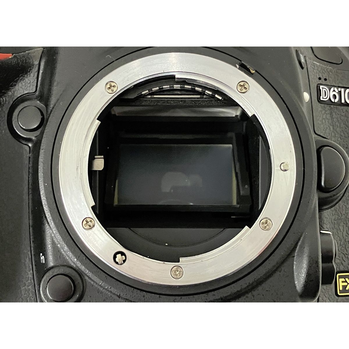 D610 カメラ