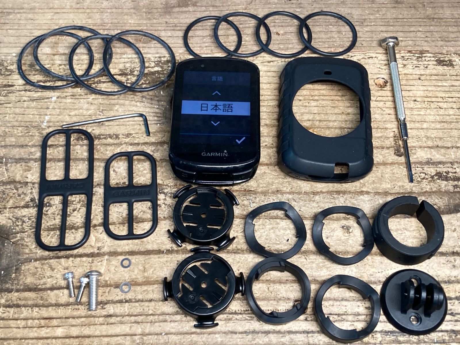 JJ792 ガーミン GARMIN エッジ EDGE 830 サイクルコンピューター 動作 済 充電端子カバーのゴム切れ