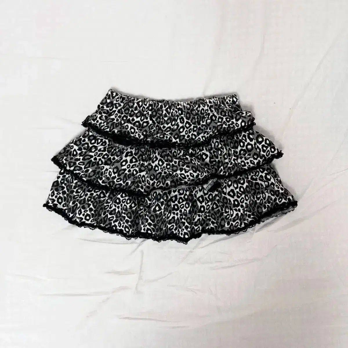 レオパード柄 ブラックティアードスカート 姉ギャル Kitsch ギャル パンク Geek Chic AAKE アケ Homu Q ヴィンデージワイズガール