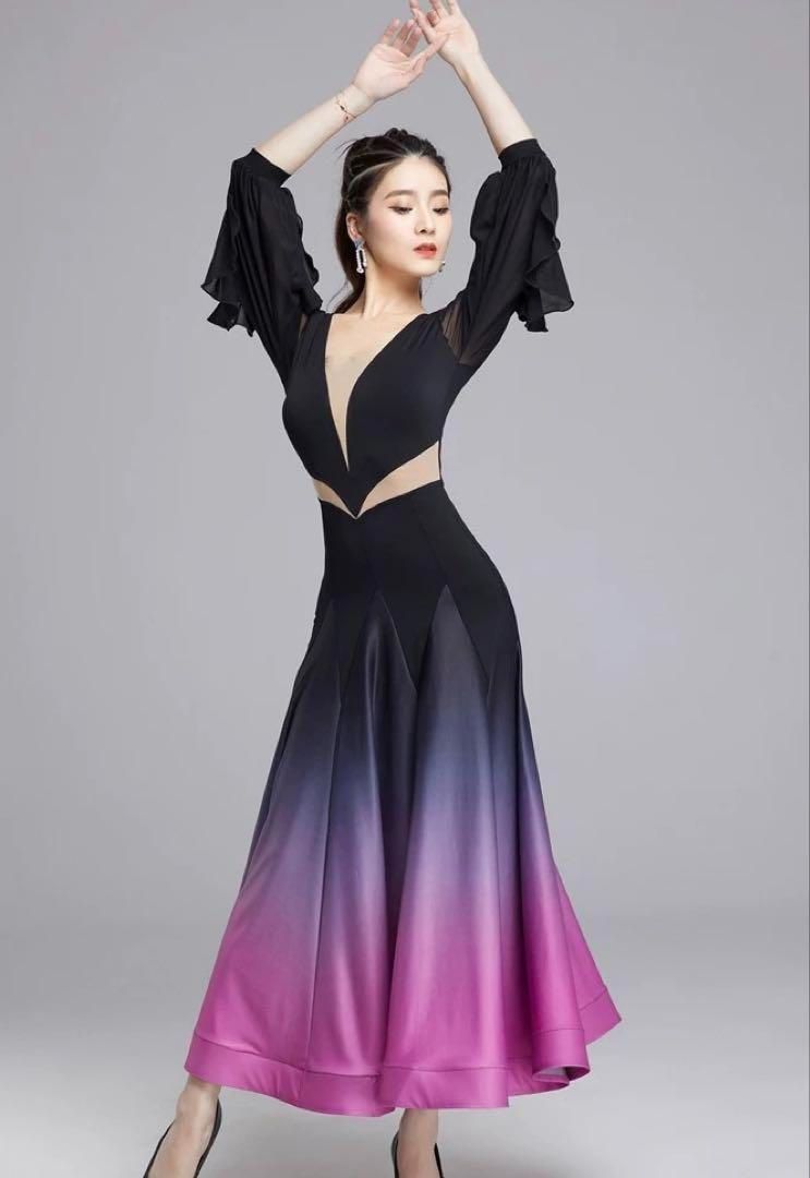 大人気❤️グラデーションワンピース　スタンダードの練習着やパーティーにオススメ 新品未使用 大人気 グラデーションワンピース スタンダードの練習着や