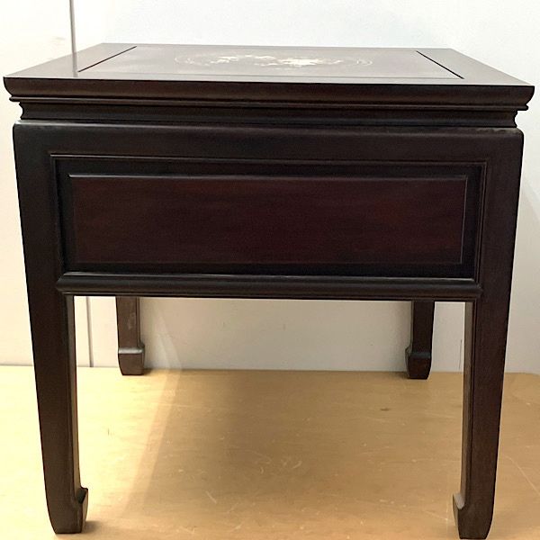 彫刻入りサイドテーブル 飾り台