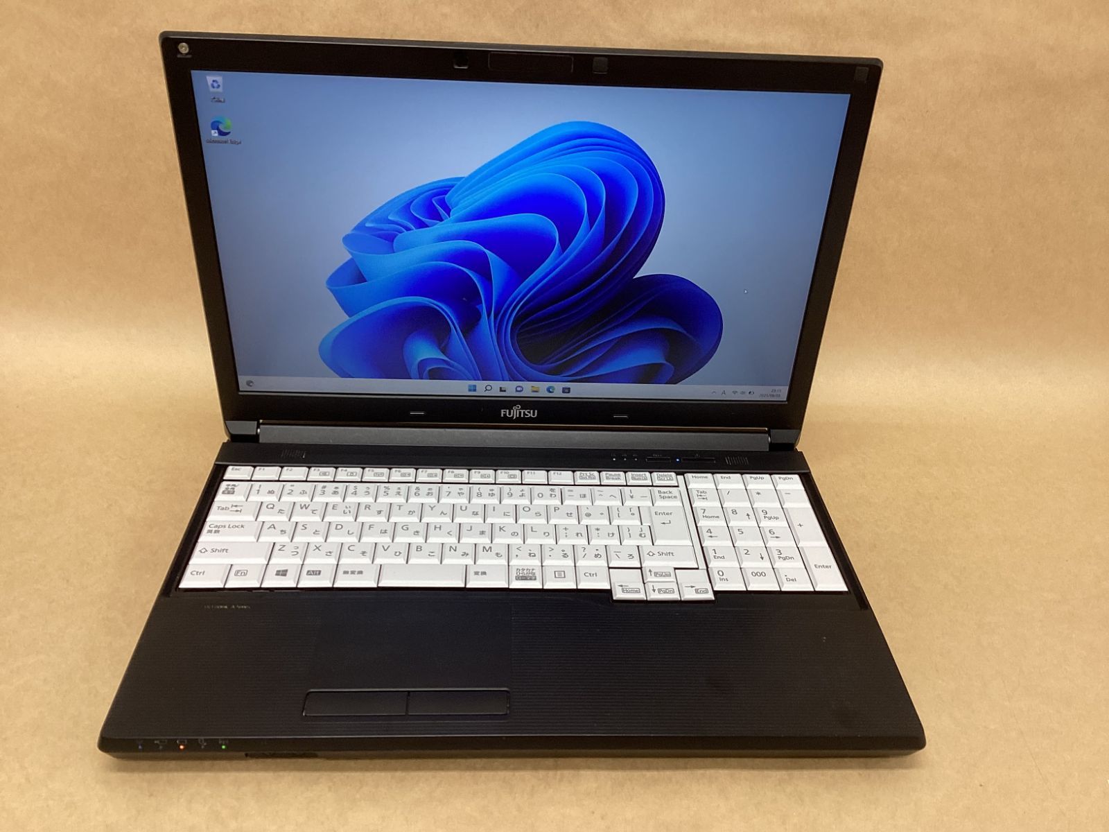 VAIO ProPK Core i5 SSD256G メモリ8G カメラ WPS 即配 薄型軽量 VAIO