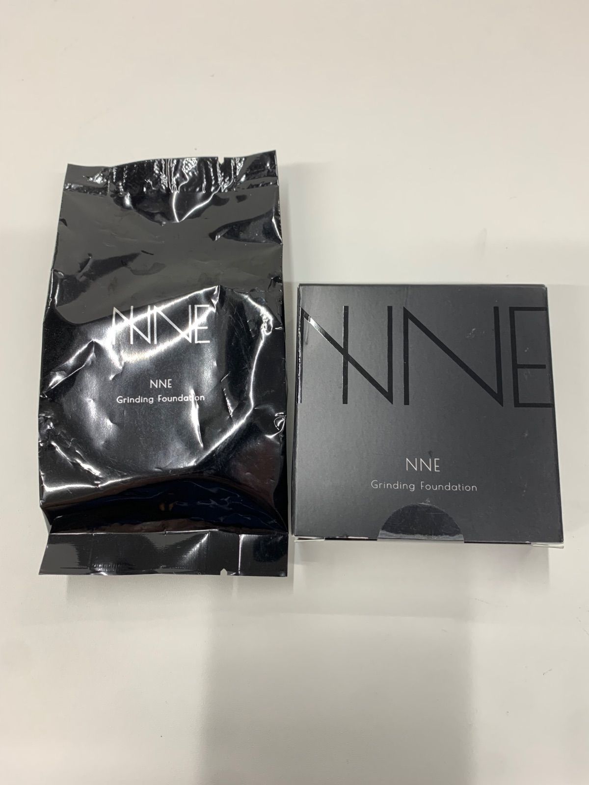 新品NNE グラインディングファンデーション詰め替え用　２個セット Amazon | NNEファンデーション（詰め替えレフィル+パフ