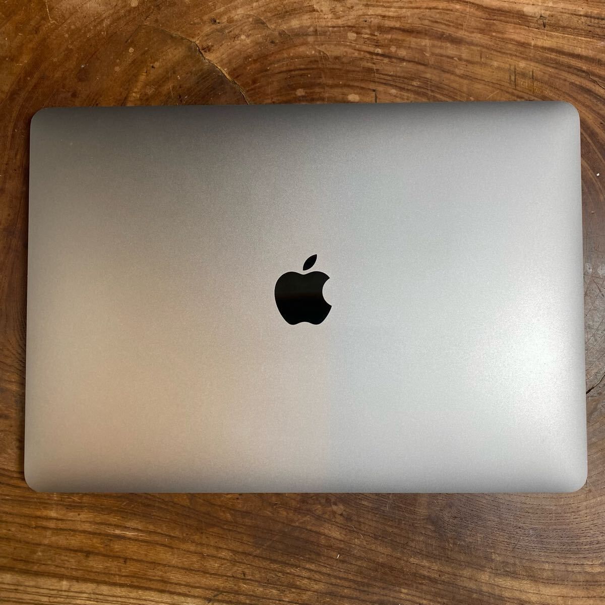 箱付き/美品/SALE］Apple MacBook Air 13inch 2019/Core i5 1.6