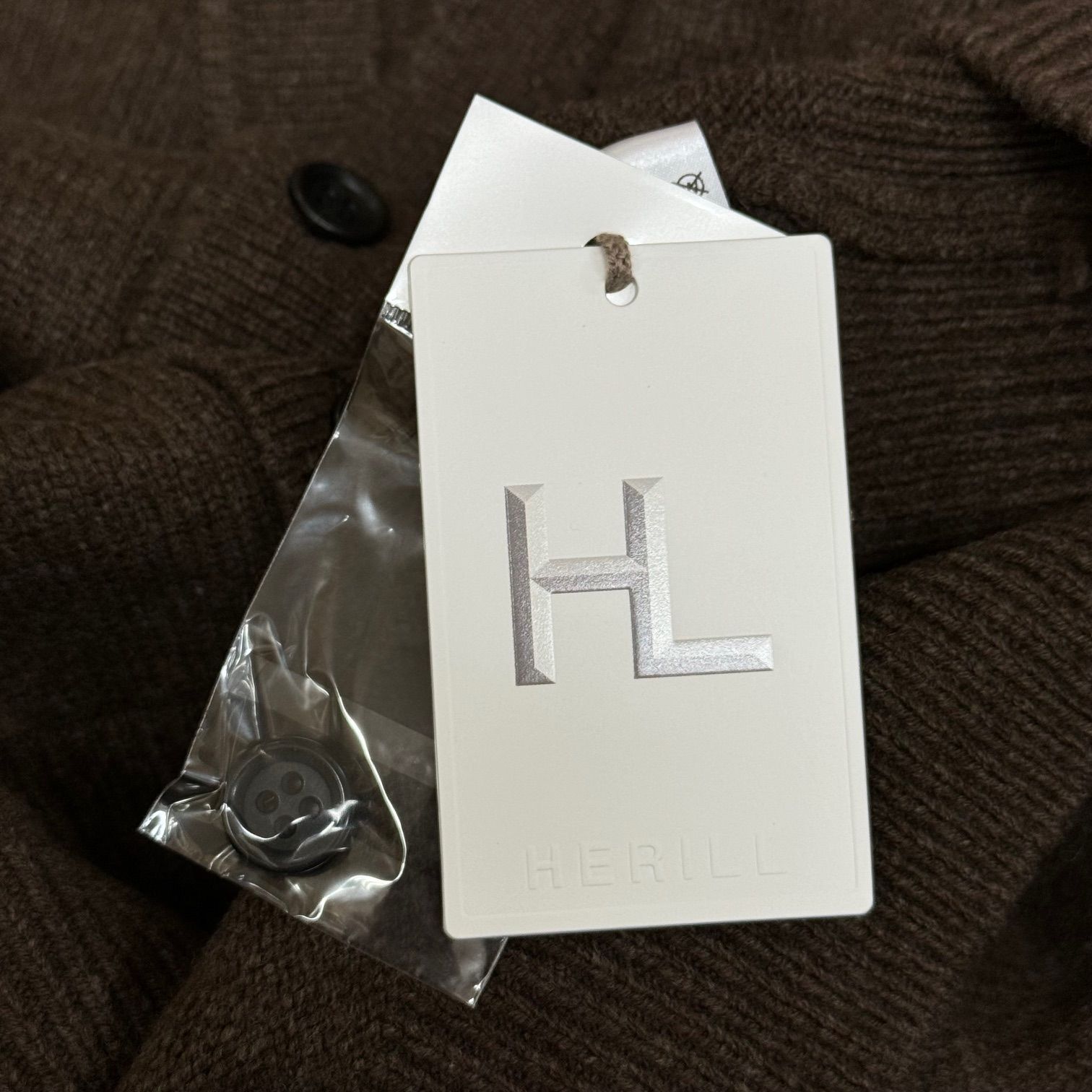 新品 定価48400円 HERILL Blacksheep Cardigan ブラックシープ ニット 