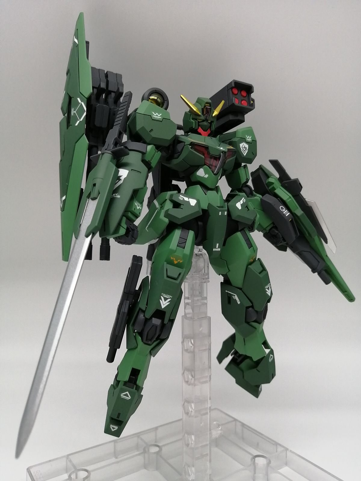 BANDAI - HG 水星の魔女 ガンヴォルヴァ+Ver ミキシング完成品の
