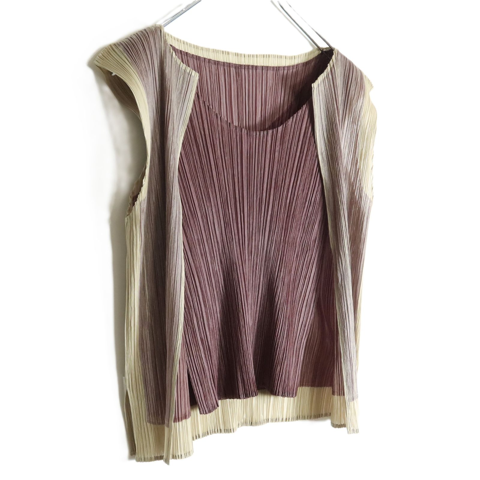 PLEATS PLEASE イッセイミヤケ タイダイ柄 カットソー ノースリーブ PLEATS PLEASE イッセイミヤケ タイダイ柄 カットソー ノースリーブ