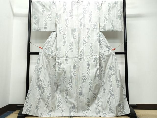 平和屋着物▽本場大島紬 単衣 白大島 草花文 正絹 逸品 AAAW1731fy 平和