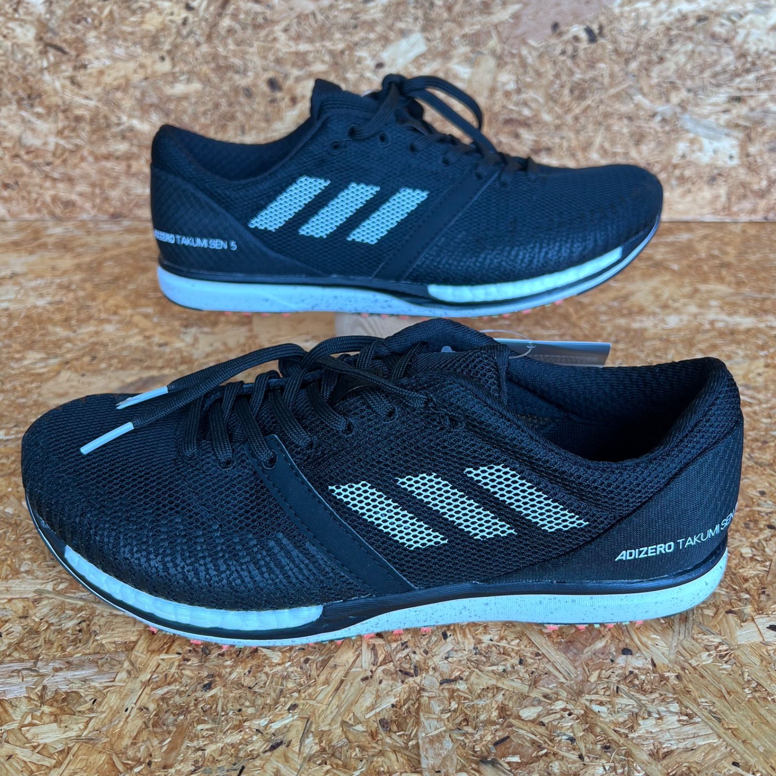 26.5cm 28.5cm アディダス ランニングシューズ Adizero TAKUMI