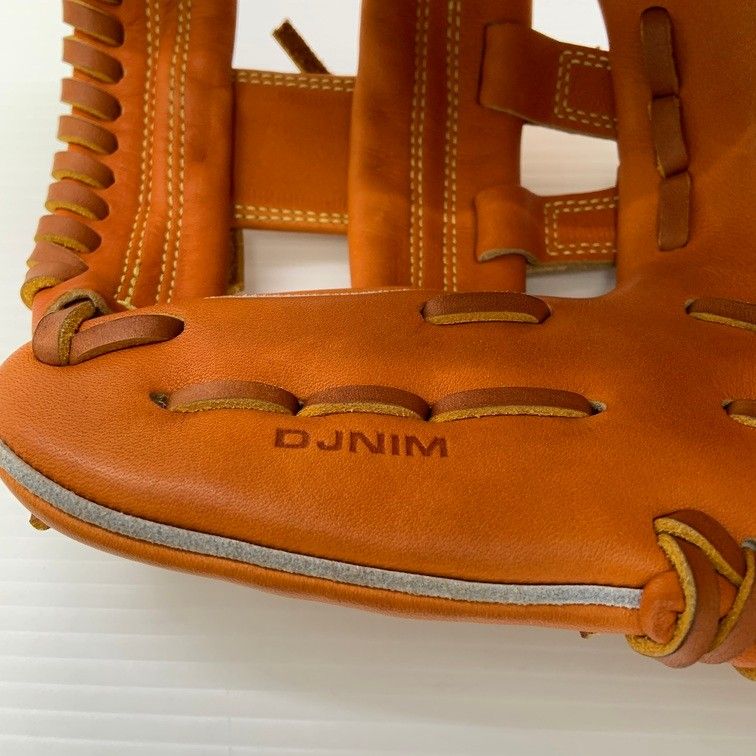 中古品 ドナイヤ Donaiya 軟式 内野手用グローブ  DJNIM 5697 中古品 ドナイヤ Donaiya 軟式 内野手用グローブ DJNIM 5697