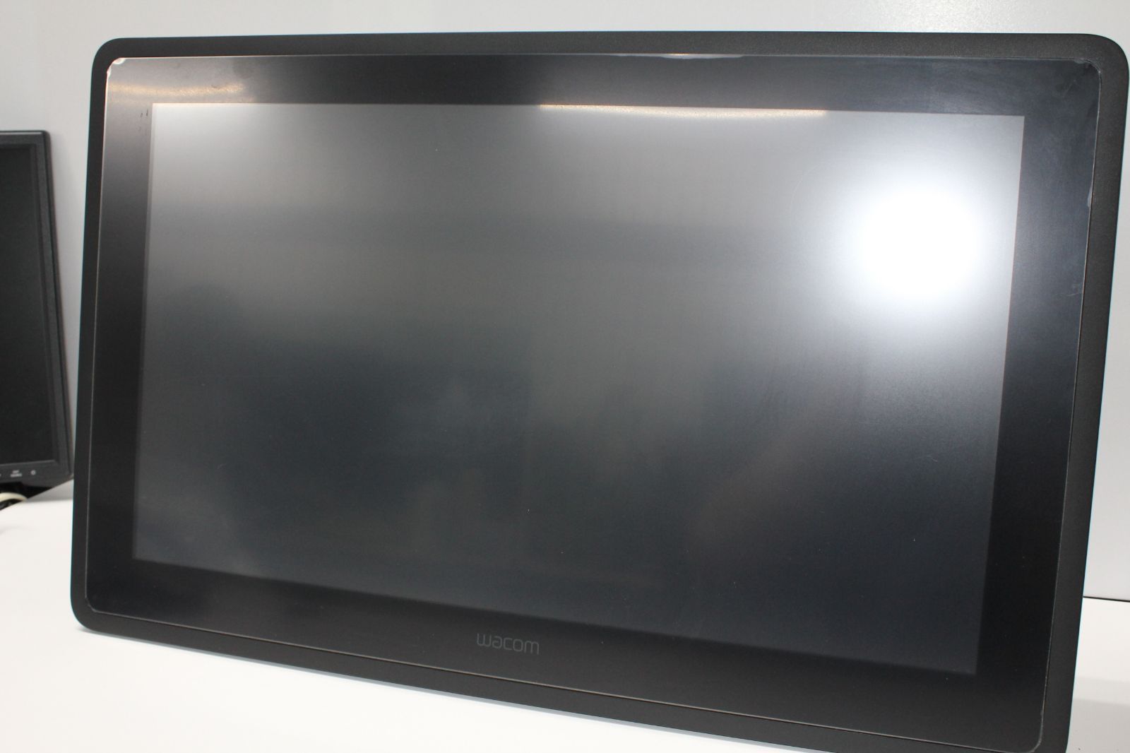 Wacom Cintiq 22 スタンド付き 21.5型 液晶ペンタブレット CHRISTIANNAURATH_COM_BR