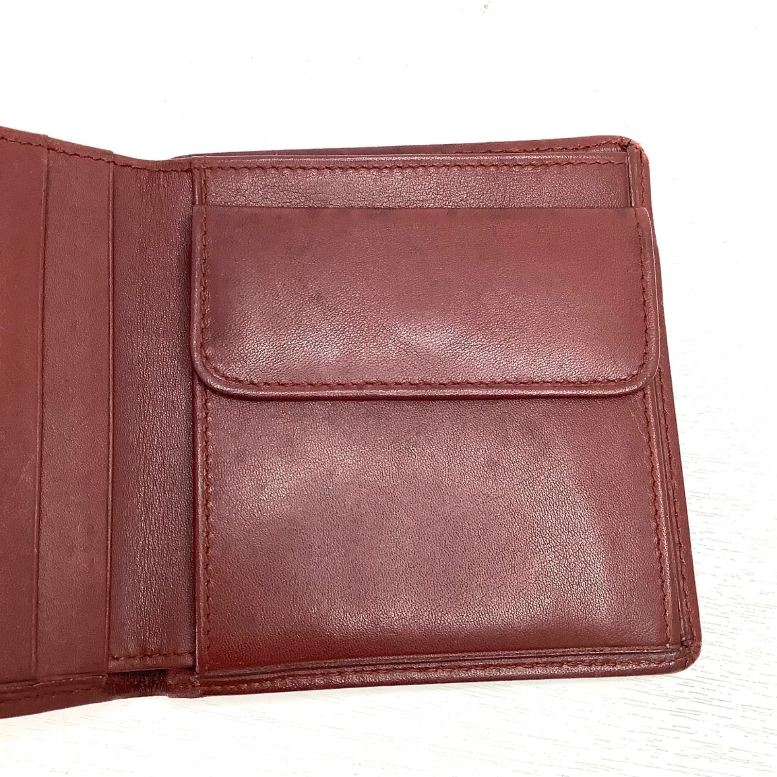 Cartier カルティエ マストライン 二つ折り財布 エンボスロゴ
