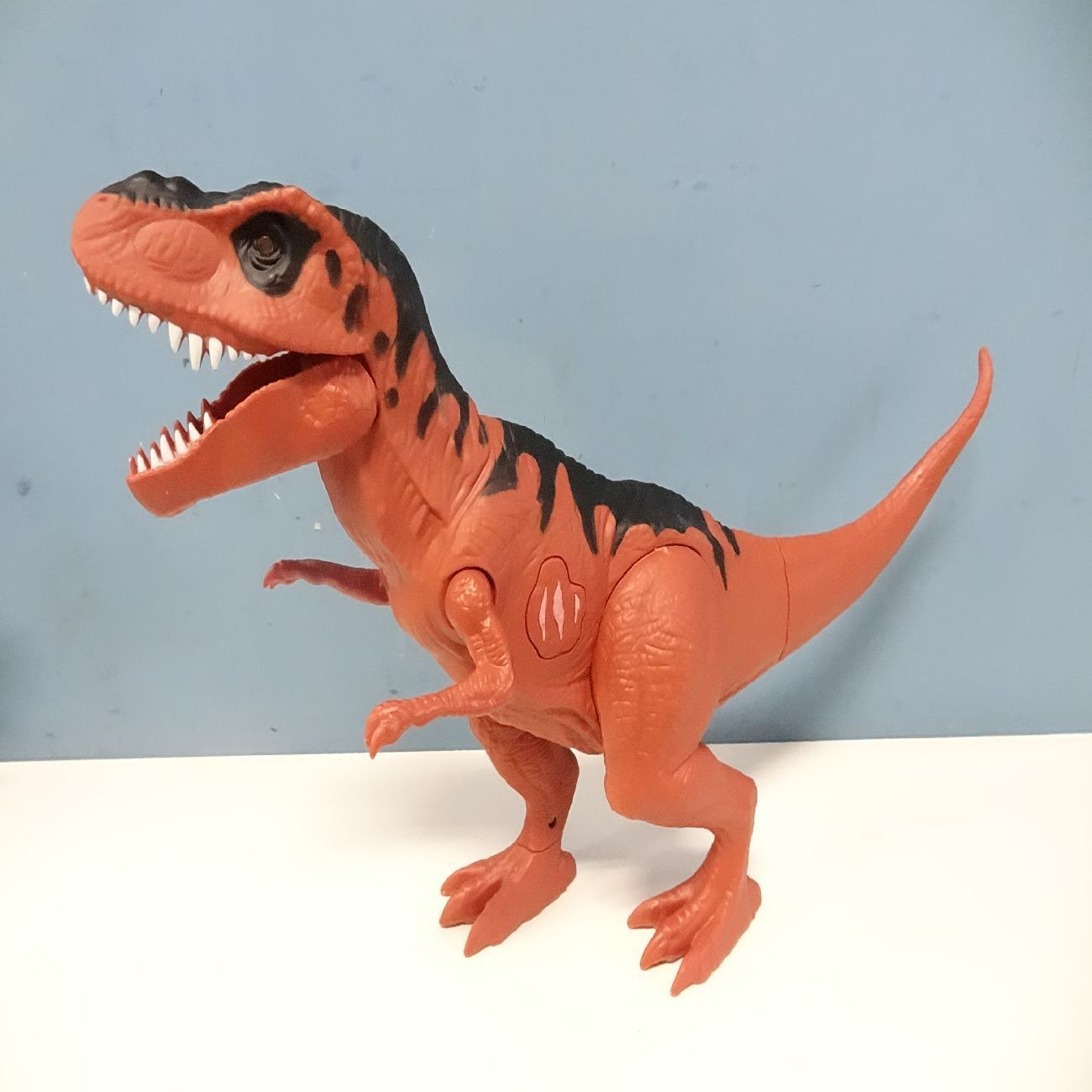 Amazon.co.jp: Apricity 恐竜 おもちゃ 恐竜セット 恐竜図鑑とプレイマット付き 【 SUPER DINOSAUR  スーパーダイナソー 】 お片付けボックス 子ども喜ぶ プレゼントに最適 : おもちゃ