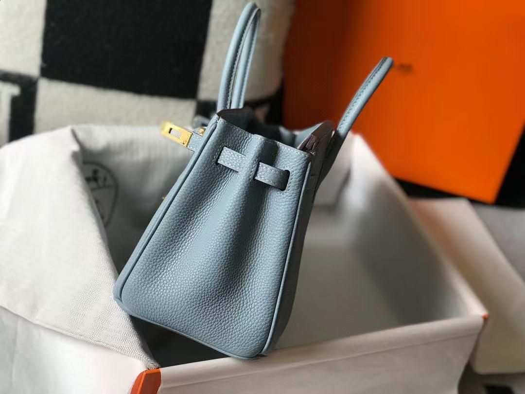ゴールド金具