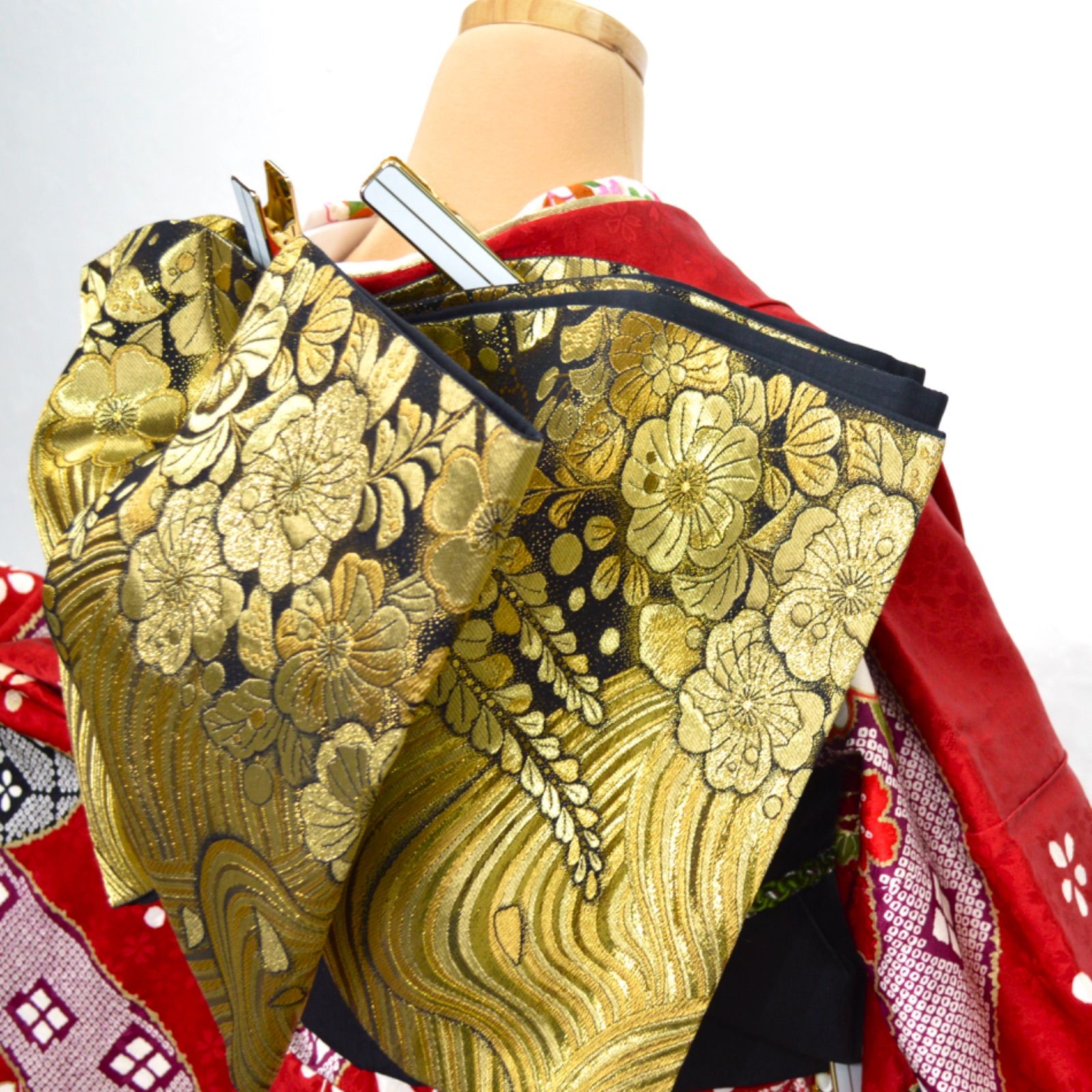 数回使用のみ　パールトーン加工正絹振袖フルセット　豪華金彩　金刺繍　成人式 振袖フルセット S〜Lサイズ 正絹 成人式 金駒刺繍 振袖セット 美品