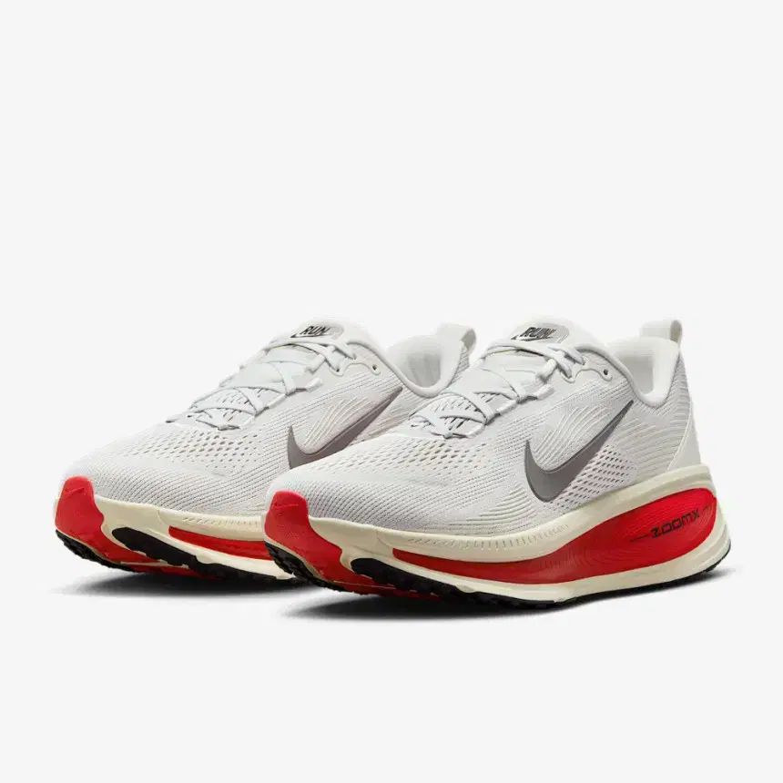 ナイキ エアズームペガサス 40美品サイズ23.5cmナイキランニングシューズ 新品 NIKE エアズームペガサス40 23.5cm ランニングシューズ 緑