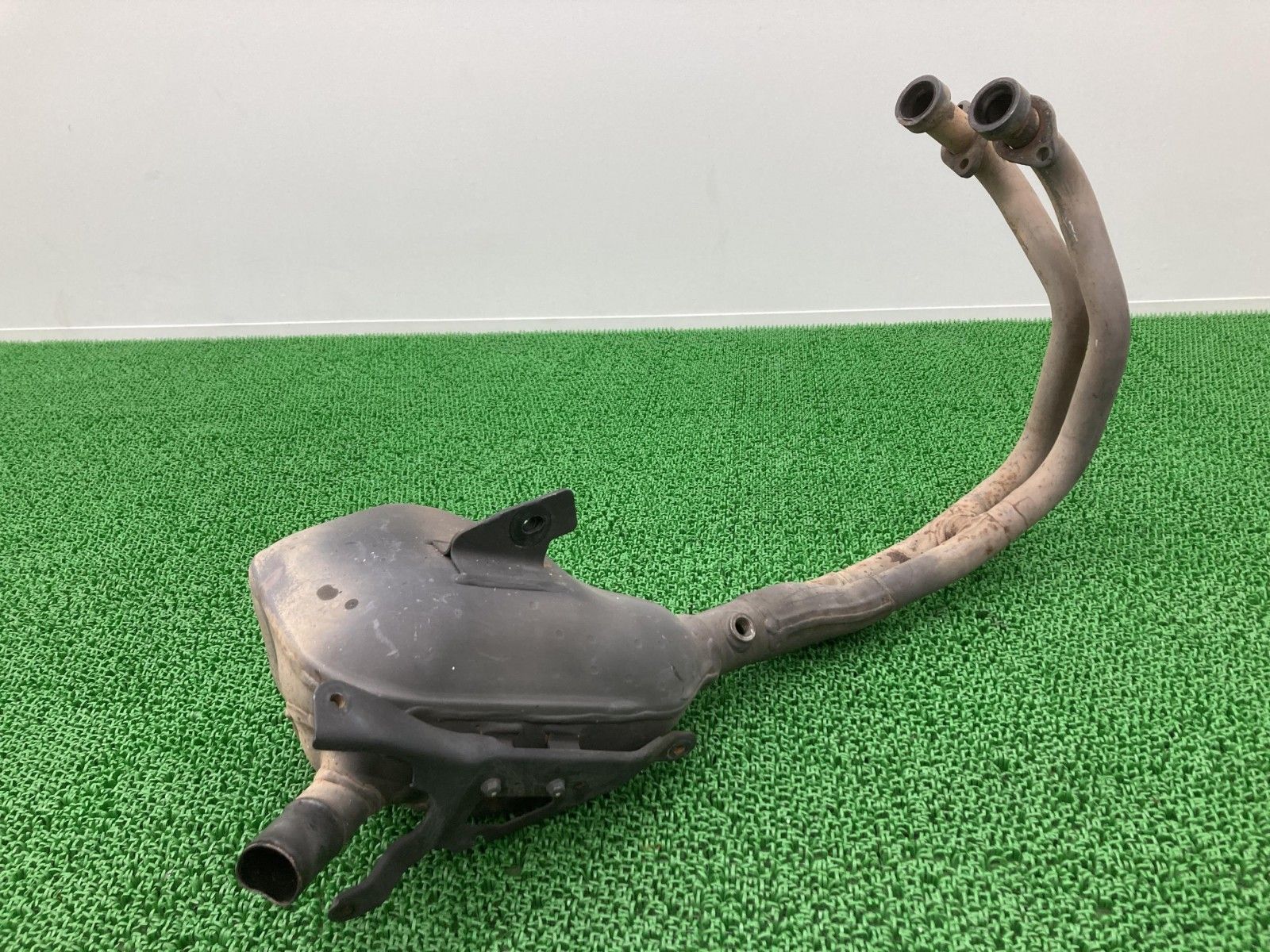 YZF-R25 エキパイマフラー 1WD ヤマハ 純正 バイク 部品 RG10J 機能的