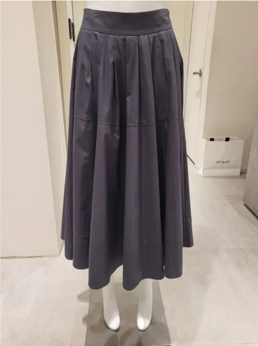 オンアンドオン