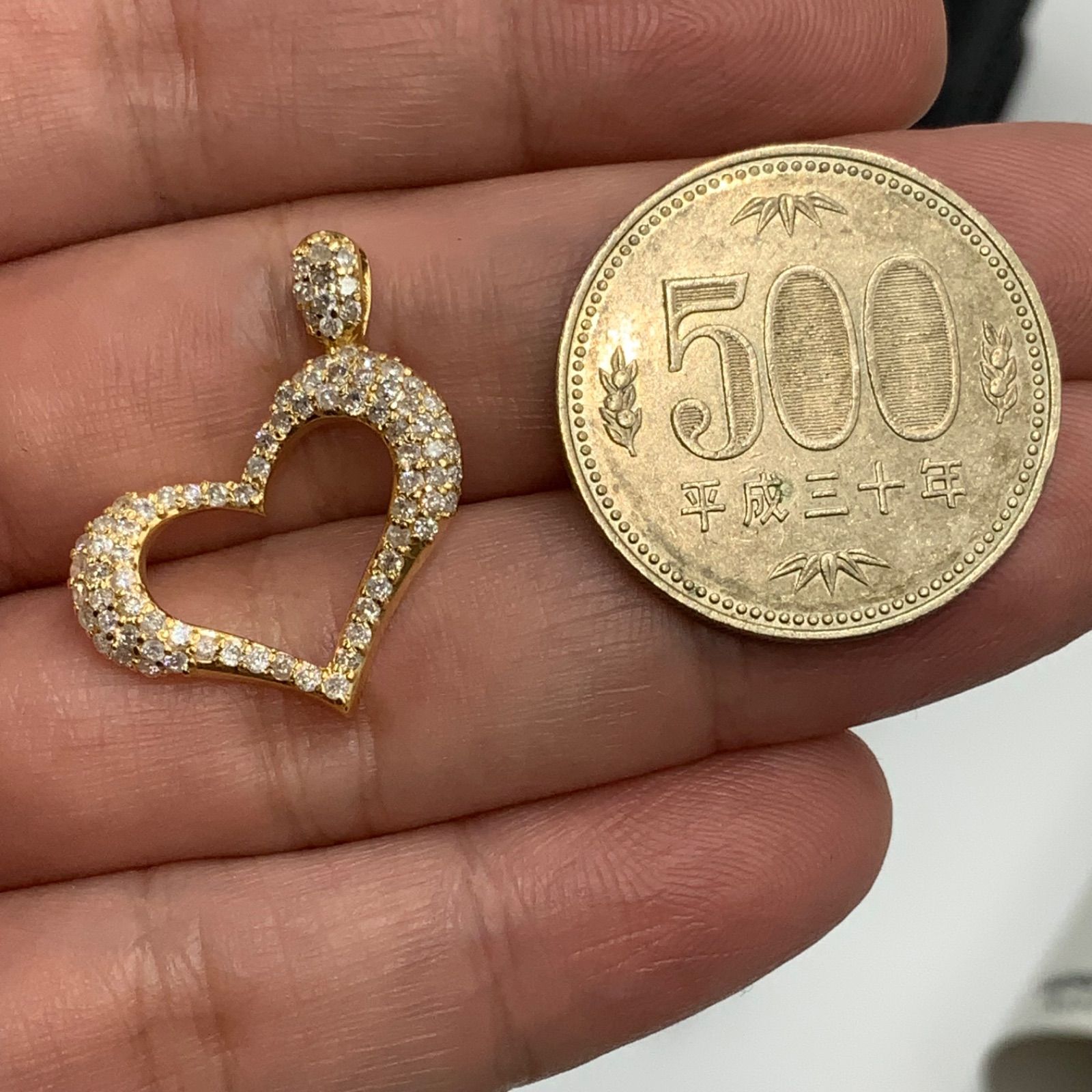 K18 18金 ハートペンダント ダイヤペンダント 2.5g ダイヤ 0.74ct 