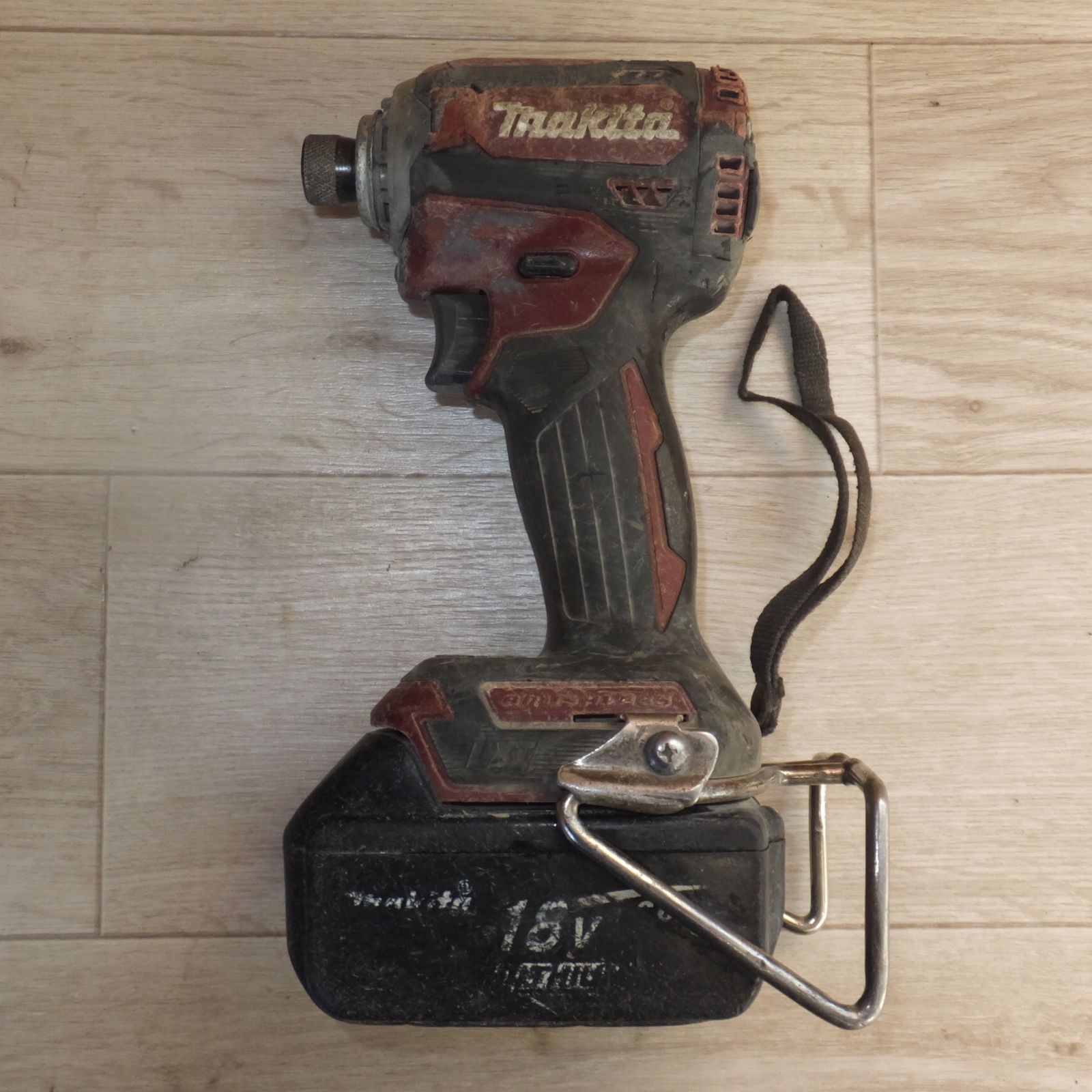 Makita - makita マキタTD171DGXAR充電式インパクトドライバー 新品未使用品 マキタ TD171DGXAR 18V 充電式インパクトドライバー 【廃番