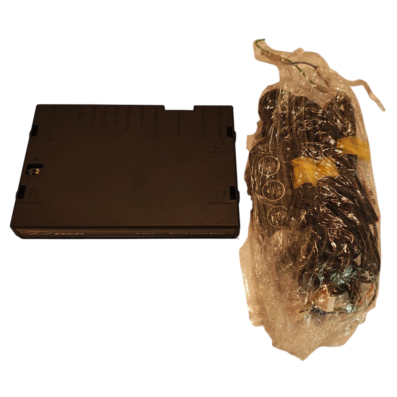 TE1 Defi デフィ 汎用 追加メーター 電子式 油温計 水温計 ブースト計 ターボ計 油圧計 用 リンク アドバンス ユニット 棚6-2-D FFCRYSTALESIA_COM