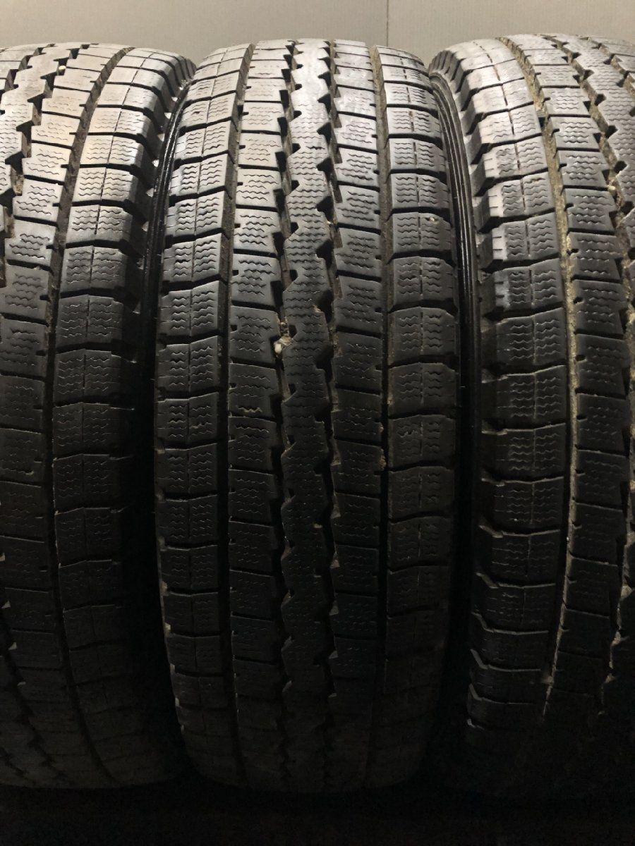 DL WINTER MAXX LT03 175/75R15 103/101L LT 15インチ ライトトラック用 スタッドレス 4本 19年製 バリ溝 ダイナ トヨエース等　(VTG766) DL WINTER MAXX LT03 175/75R15 103/101L LT 15インチ ライトトラック