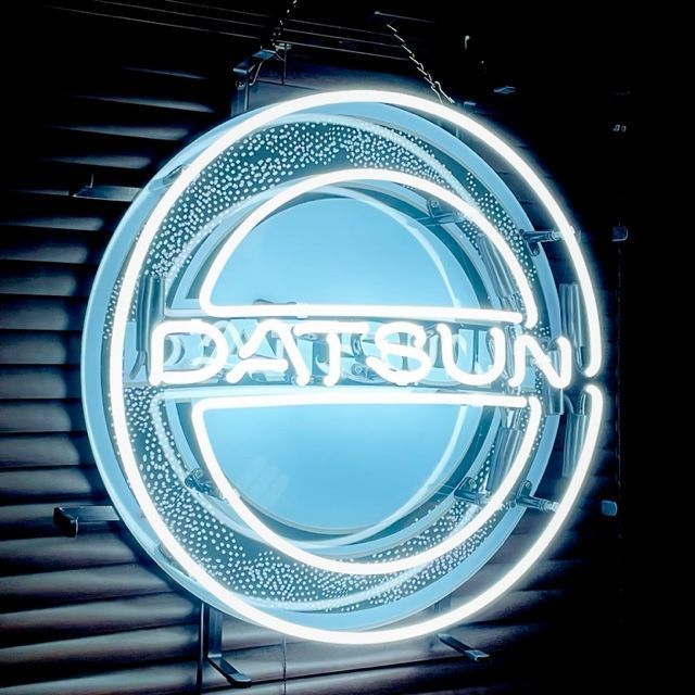 DATSUN ダットサン ネオン 看板 世田谷ベース インテリア 家具 看板 照明 USDM ローライダー アンティーク ハーレー ガレージ  ムーンアイズ