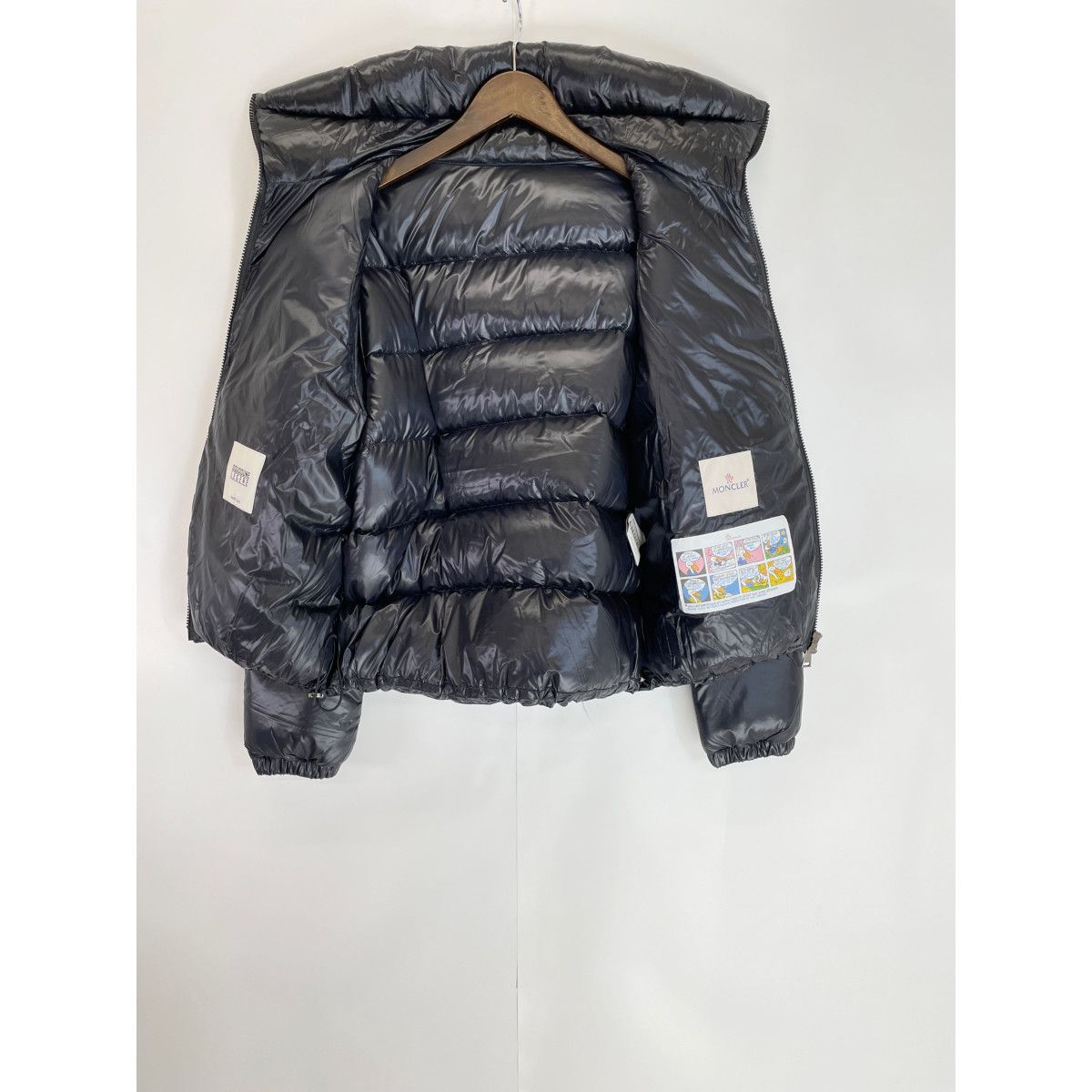 MONCLER モンクレール 【美品/国内正規/21年製】AUBERT ダウン 3 - メルカリ