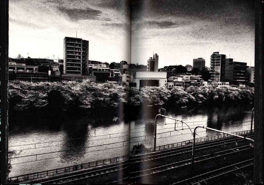 サイン入 森山大道 ANGO 日本語版 サイン本】森山大道: Daido Moriyama