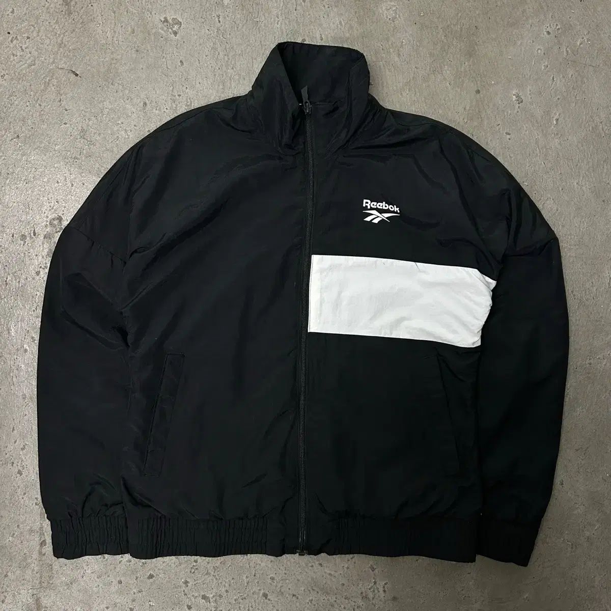 Reebok(リーボック) ウィンドブレーカー 620 - メルカリ