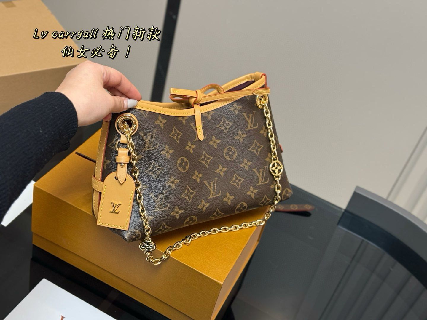 ＊フェミニンで重宝【Louis Vuitton】CarryAll ショルダーバッグ 今日特価】Louis Vuitton CarryAll Bag with Bow・ルイ
