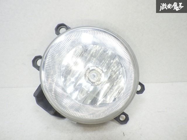 TOYOTA トヨタ 純正 ZVW30 プリウス 後期 フォグランプ フォグ